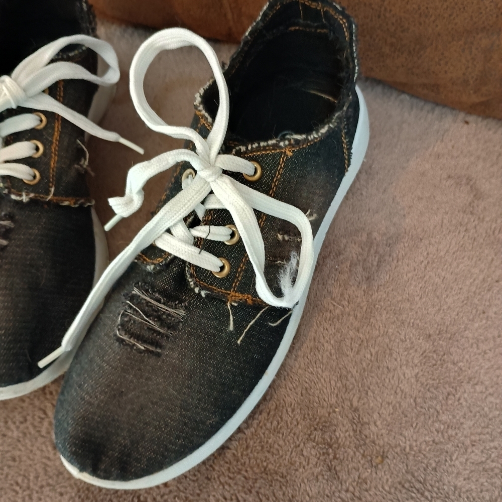 Take A Walk Denim Lace Up Sneakers Women’s Size 6 Casual Distressed Look White S - Picture 4 of 12
